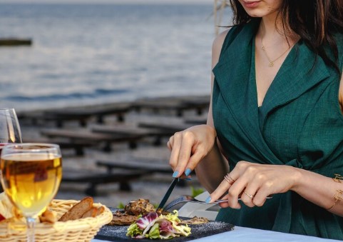 Coastal Dining